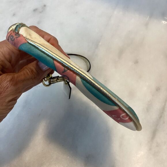 Coach Signature Snaphead Logo Pastel Wristlet - Picture 4 of 9